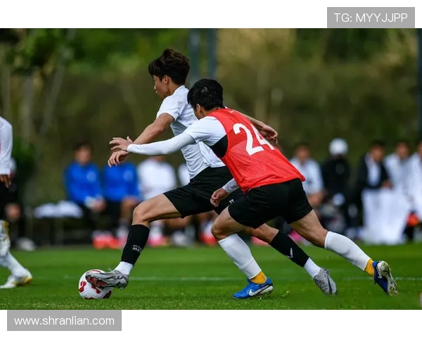 纸糊防线暴露隐患 大连英博前两轮失9球